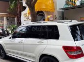 Cần bán lại xe Mercedes GLK 300 năm 2009, màu trắng, chính chủ