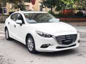 Bán Mazda 3 sản xuất 2017, màu trắng, chính chủ, 556tr