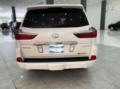 Cần bán gấp Lexus LX570 sản xuất năm 2017, màu trắng, nhập khẩu 