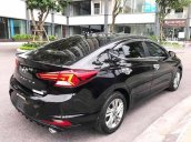 Bán xe Hyundai Elantra năm sản xuất 2019, màu đen, chính chủ