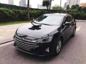 Bán xe Hyundai Elantra năm sản xuất 2019, màu đen, chính chủ