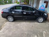 Cần bán Toyota Vios đời 2010, màu đen 