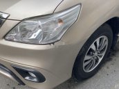 Bán Toyota Innova 2016, màu vàng cát, 498tr