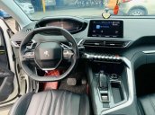 Bán lại xe Peugeot 5008 đời 2017, đăng ký 2018, màu trắng, 968tr