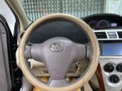 Cần bán Toyota Vios đời 2010, màu đen 