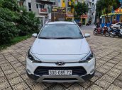 Bán Hyundai i20 Active 1.4AT năm 2015, màu trắng, xe nhập