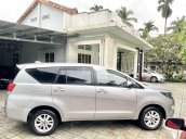 Cần bán xe Toyota Innova 2019, màu bạc, 668 triệu