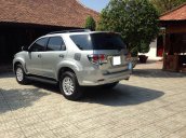 Bán Toyota Fortuner đời 2012, màu bạc