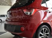 Cần bán xe Hyundai Grand i10 1.2 AT đời 2020, màu đỏ