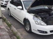 Chính chủ bán xe Nissan Teana sản xuất 2010, màu trắng