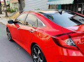 Cần bán gấp Honda Civic năm sản xuất 2018, màu đỏ, nhập khẩu nguyên chiếc còn mới