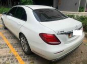 Cần bán xe Mercedes E class năm sản xuất 2018, màu trắng còn mới