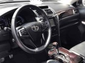 Bán xe Toyota Camry 2.5Q năm 2016, hàng kịch độc 