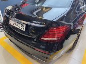 Cần bán Mercedes E 300 2016, màu đen