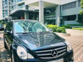 Cần bán gấp Mercedes R350 đời 2009, màu đen, xe nhập, số tự động 