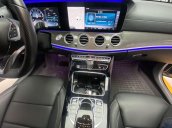 Cần bán Mercedes E 300 2016, màu đen