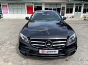 Bán xe Mercedes-Benz E300 AMG sản xuất năm 2019, xe giá thấp, còn mới