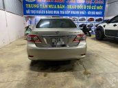 Cần bán gấp Toyota Corolla Altis sản xuất năm 2012, xe chính chủ giá mềm