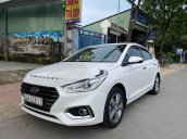 Bán Hyundai Accent AT năm 2018, giá tốt, động cơ ổn định, còn mới