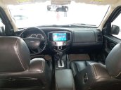 Cần bán xe Ford Escape sản xuất 2013, giá thấp, động cơ ổn định