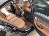 Bán xe Mercedes-Benz E300 AMG sản xuất năm 2019, xe giá thấp, còn mới