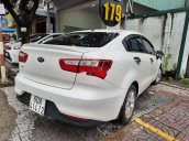 Cần bán Kia Rio AT năm 2016, xe chính chủ giá mềm, xe còn mới hoàn toàn