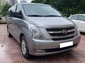 Bán Hyundai Grand Starex đời 2016, màu bạc số sàn