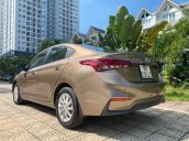 Cần bán gấp chiếc Hyundai Accent 1.4AT sản xuất năm 2019, chính chủ chạy ít