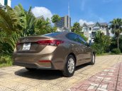 Cần bán gấp chiếc Hyundai Accent 1.4AT sản xuất năm 2019, chính chủ chạy ít