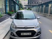 Bán gấp Hyundai Grand i10 năm 2015, màu bạc, giá 320tr