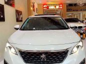 Bán Peugeot 5008 đời 2019, màu trắng