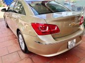 Bán Chevrolet Cruze 1.6 MT năm 2015 màu vàng cát, giá tốt
