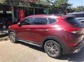 Cần bán gấp Hyundai Tucson năm sản xuất 2016, màu đỏ chính chủ giá cạnh tranh