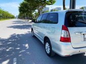 Bán xe Toyota Innova năm sản xuất 2013, màu bạc chính chủ, 375 triệu