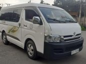 Bán Toyota Hiace 6 chỗ 850kg đời 2006, màu trắng, 220tr