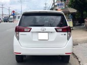Bán xe Toyota Innova sản xuất 2016, màu trắng còn mới, giá 498tr