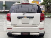 Bán xe Chevrolet Captiva LTZ 2.4 2017, màu trắng. Biển Sài Gòn