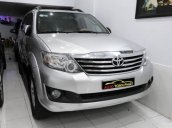 Bán Toyota Fortuner sản xuất 2013, màu bạc, số tự động