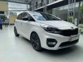 Bán Kia Rondo 2.0 GAT Deluxe 2017, màu trắng, BS TP. HCM