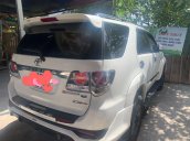 Cần bán xe Toyota Fortuner đời 2016, màu trắng, giá 726tr