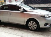 Cần bán gấp Toyota Vios năm sản xuất 2016, màu bạc còn mới