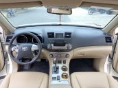 Bán Toyota Highlander năm 2011, màu trắng còn mới