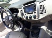 Bán Toyota Innova năm sản xuất 2015, màu bạc còn mới, giá 446tr