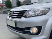 Bán Toyota Fortuner sản xuất năm 2016, màu bạc 