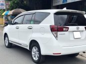 Bán xe Toyota Innova sản xuất 2016, màu trắng còn mới, giá 498tr