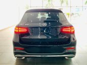 Auto bán Mercedes GLC300 4Matic sản xuất 2018, màu đen