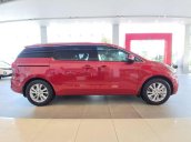 Cần bán xe Kia Sedona đời 2021, màu đỏ