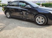 Cần bán xe Chevrolet Cruze 2016, màu đen chính chủ 