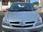 Cần bán xe Toyota Innova năm sản xuất 2008, màu bạc, giá chỉ 280 triệu