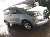 Bán Toyota Innova đời 2019, màu bạc